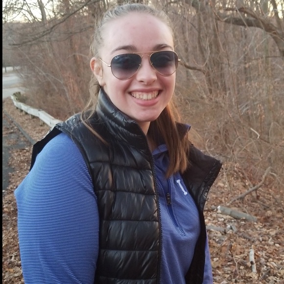 Meet your Posher, Joanne - Picture 3 of 6